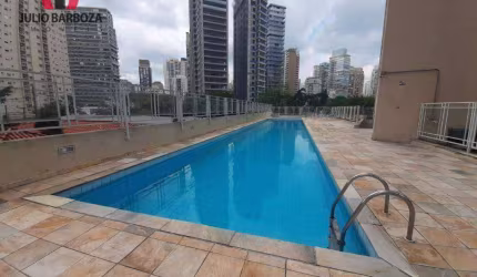 Apartamento com 3 dormitórios, sendo 1 suíte, 2 vagas de garagem em Moema pássaros