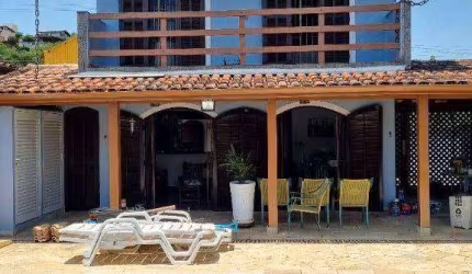 Sobrado com 4 dormitórios à venda, 268 m² por R$ 1.150.000,00 - P Cruz - São Sebastião/SP
