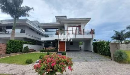 Casa 3 Quartos com 1 Suíte e 206m² - Pedra Branca