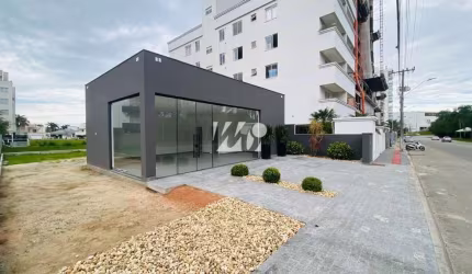 Aluguel de Sala Comercial Térrea na Avenida Pedra Branca