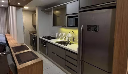 Apartamento de 2 Dormitórios com Suíte