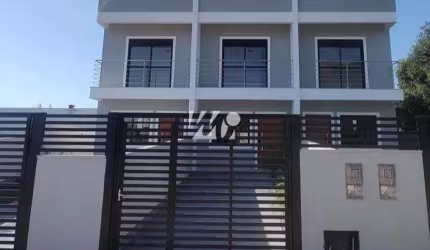Sobrado Geminado de 2 Dormitórios com 2 Suites