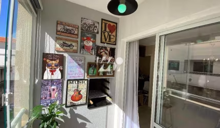 Apartamento com Piscina e 2 Quartos no Pagani