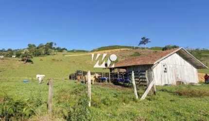 Sítio 0m² em Condomínio Leoberto Leal