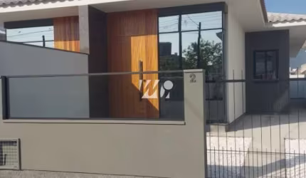 Casa Geminada 3 Quartos com 1 Suíte e 70m² - Nova Palhoça