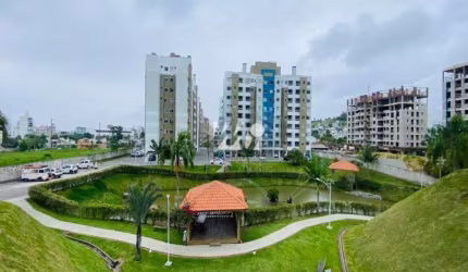 Apartamento 2 Quartos no Boulevard Ivo Luchi - Pedra Branca