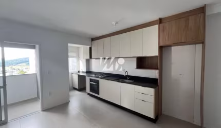 Apartamento de 2 dormitórios semi-mobiliado na Pedra Branca