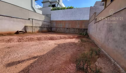 Terreno à venda, 323 m² por R$ 500.000,00 - Villa Daquila - Piracicaba/SP