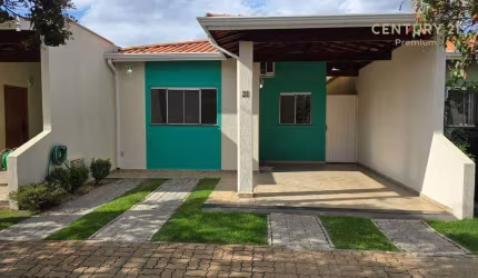 CASA EM CONDOMÍNIO COM 2 DORMITÓRIOS À VENDA , sendo 69 m² COM MAIS 100m2 DE QUINTAL