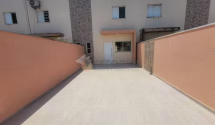 Sobrado com 2 dormitórios à venda, 75 m² por R$ 395.000,00 - Pontal de Santa Marina - Caraguatatuba/SP