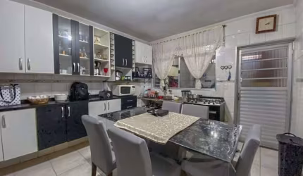 Sobrado com 3 dormitórios à venda, 70 m² por R$ 477.000,00 - Jardim Brasil (Zona