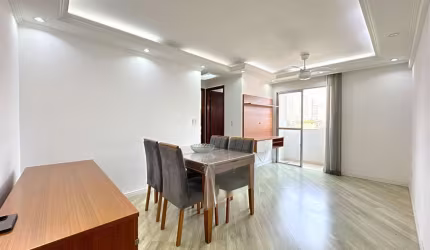 Apartamento com 2 dormitórios à venda, 47 m² por R$ 289.900,00 - Vila Leonor - G