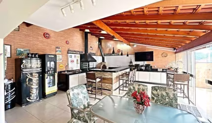 Casa com 3 dormitórios à venda, 360 m² por R$ 2.300.000,00 - (Zona Norte) Barro