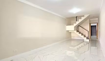 Sobrado Novo na  Vila Guilherme - São Paulo, com 3 Suítes e 3 Vagas