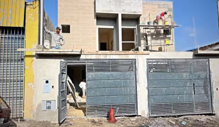 Sobrado à Venda na Vila Nova Mazzei, SP - 3 Suítes, 2 Vagas (1 Coberta) e 118m²