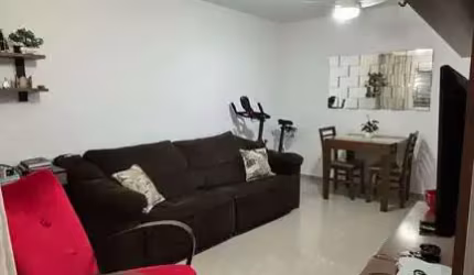 Casa de condomínio