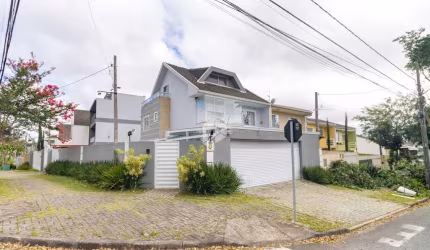 Moderno, aconchegante com localização privilegiada