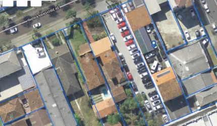 Terreno/Barração  Comercial  no bairro  Água Verde