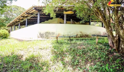 Chácara à venda, 4 quartos, 1 suíte, 4 vagas, Área Rural de Divinópolis - Divinópolis/MG
