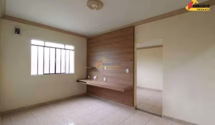 Casa à venda, 5 quartos, 1 suíte, 3 vagas, Esplanada - Divinópolis/MG