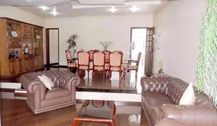 Casa à venda, 4 quartos, 1 suíte, 2 vagas, Santa Clara - Divinópolis/MG