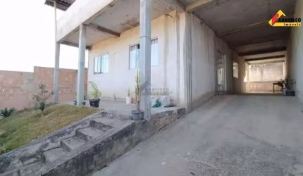 Casa à venda, 3 quartos, 1 suíte, 4 vagas, Marajo - Divinópolis/MG