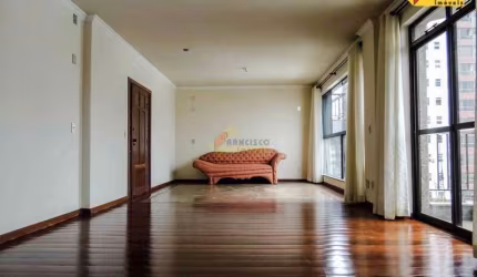 Apartamento à venda, 4 quartos, 2 suítes, 2 vagas, Centro - Divinópolis/MG