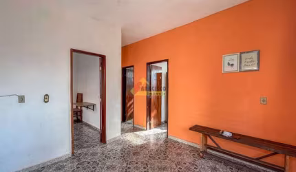Casa à venda, 3 quartos, 2 vagas, São Judas - Divinópolis/MG