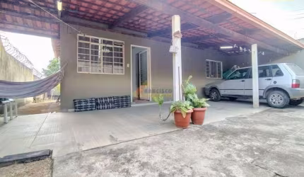Casa à venda, 2 quartos, 3 vagas, Vila das Roseiras - Divinópolis/MG