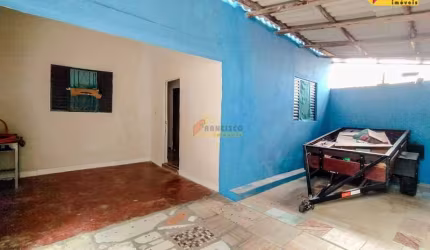 Casa à venda, 4 quartos, 2 vagas, santa lucia - Divinópolis/MG
