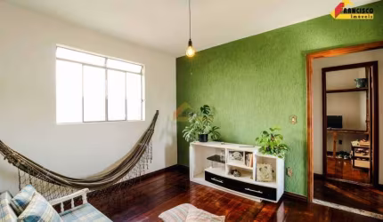Apartamento à venda, 2 quartos, 1 vaga, Santo Antônio - Divinópolis/MG