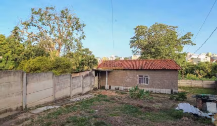 Casa à venda, 3 quartos, 5 vagas, São José - Divinópolis/MG