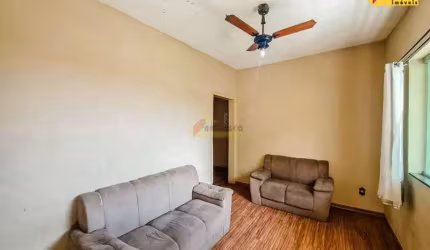 Casa à venda, 3 quartos, 1 suíte, 4 vagas, Espírito Santo - Divinópolis/MG