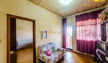 Casa à venda, 2 quartos, 3 vagas, São Roque - Divinópolis/MG