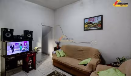 Casa à venda, 3 quartos, Nossa Senhora das Graças - Divinópolis/MG