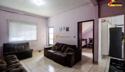 Apartamento à venda, 4 quartos, 1 suíte, 1 vaga, Levindo Paula Pereira - Divinópolis/MG