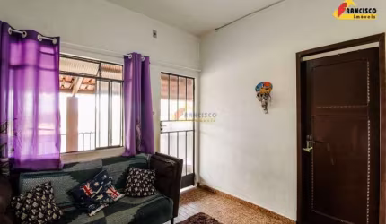 Casa à venda, 3 quartos, São José - Divinópolis/MG