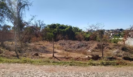 Lote à venda, Jardinópolis - Divinópolis/MG