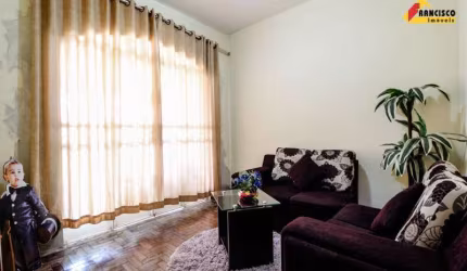 Casa à venda, 3 quartos, 1 suíte, 6 vagas, Catalão - Divinópolis/MG