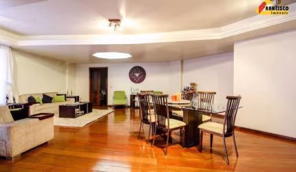 Apartamento à venda, 4 quartos, 1 suíte, 3 vagas, Centro - Divinópolis/MG