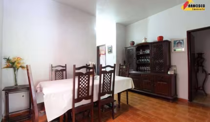 Casa à venda, 3 quartos, 1 suíte, 2 vagas, Bom Pastor - Divinópolis/MG