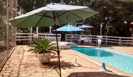 Sítio à venda, 1 quarto, 1 suíte, 4 vagas, Área Rural de Divinópolis - Divinópolis/MG