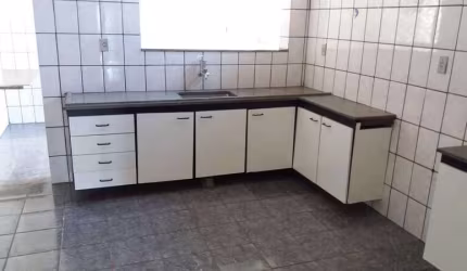 Casa à venda, 3 quartos, 1 suíte, 2 vagas, Catalão - Divinópolis/MG