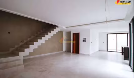 Casa à venda, 3 quartos, 6 vagas, São Judas Tadeu - Divinópolis/MG