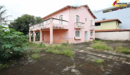 Casa à venda, 6 quartos, 4 vagas, Bom Pastor - Divinópolis/MG