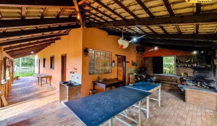 Chácara à venda, 4 quartos, 1 suíte, Área Rural de Divinópolis - Divinópolis/MG