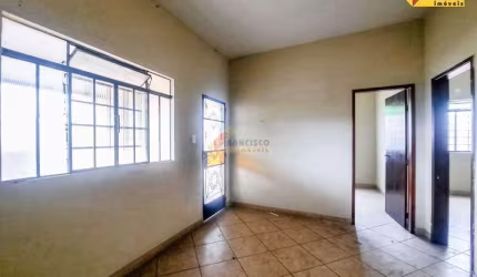 Casa à venda, 3 quartos, 1 vaga, Interlagos - Divinópolis/MG