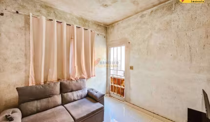 Casa à venda, 2 quartos, 3 vagas, Realengo - Divinópolis/MG