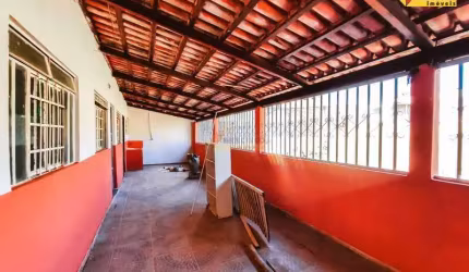 Casa à venda, 2 quartos, Santa Rosa - Divinópolis/MG