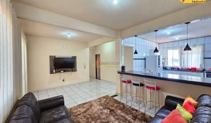 Apartamento à venda, 4 quartos, 1 suíte, 2 vagas, São Judas - Divinópolis/MG